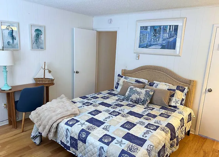Holiday home Bounty E-3 *